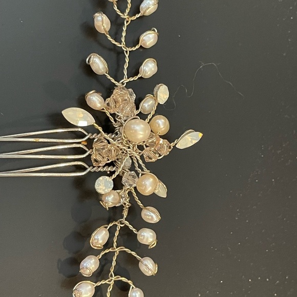 Custom Mackenzie headpiece- pristine - Picture 2 of 7